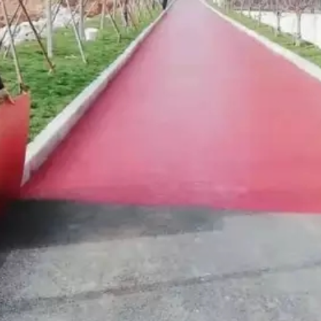 曲靖​ 彩色路面喷涂翻新是一种低成本